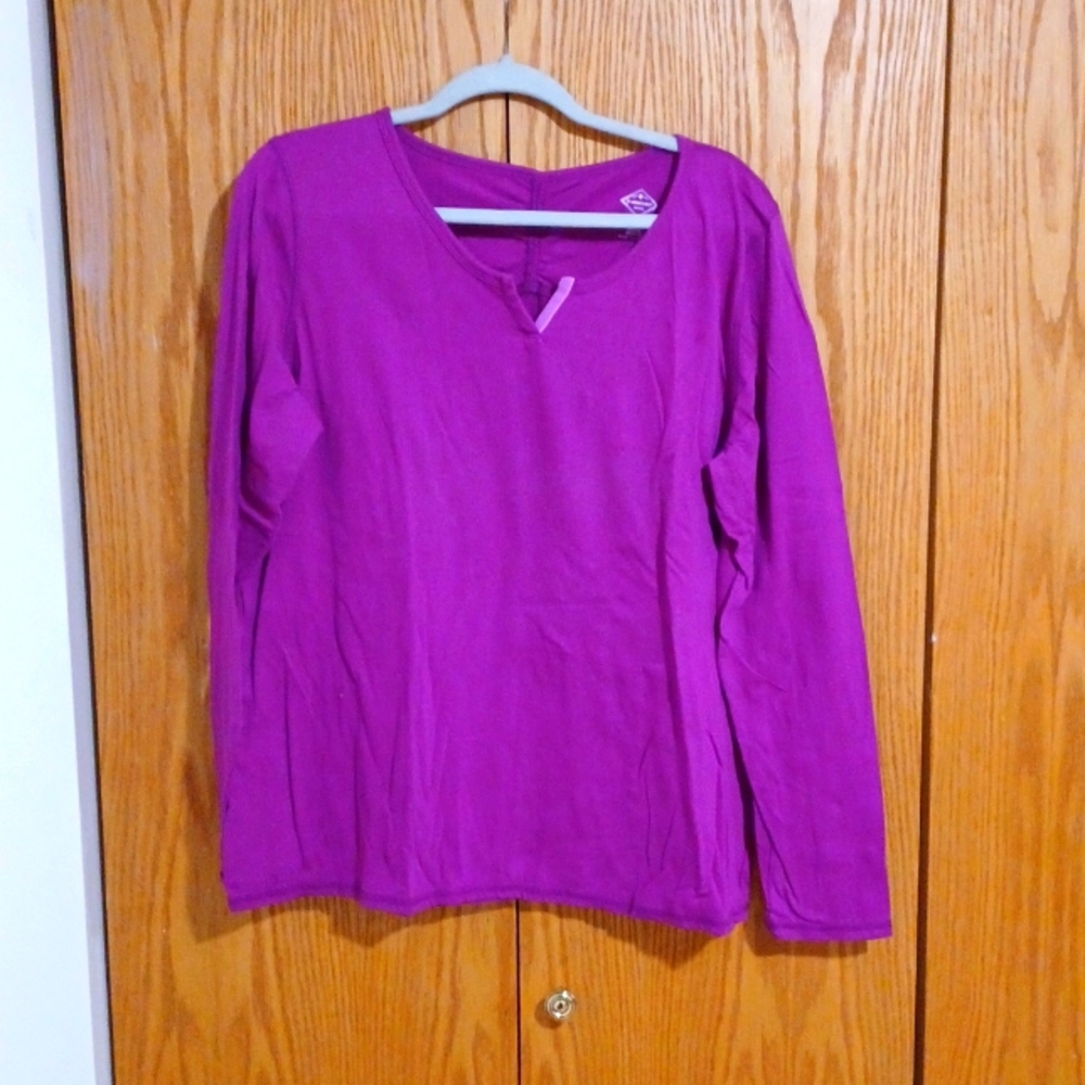 St John's Bay Magenta Tshirt size XL